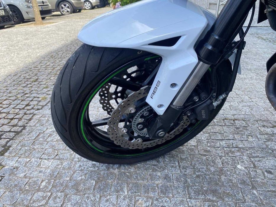 kawasaki versis 650