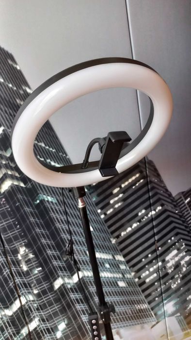 кольцевая лампа со штативом (лампа 26 см, штатив 1,6 метра)