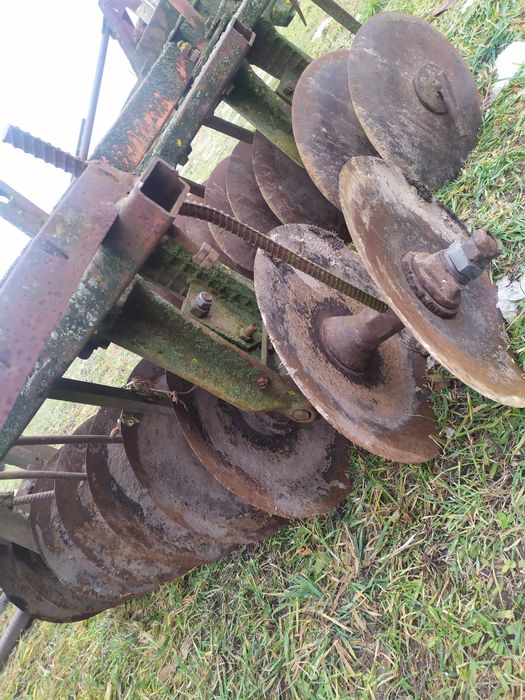 Продам дискову борону