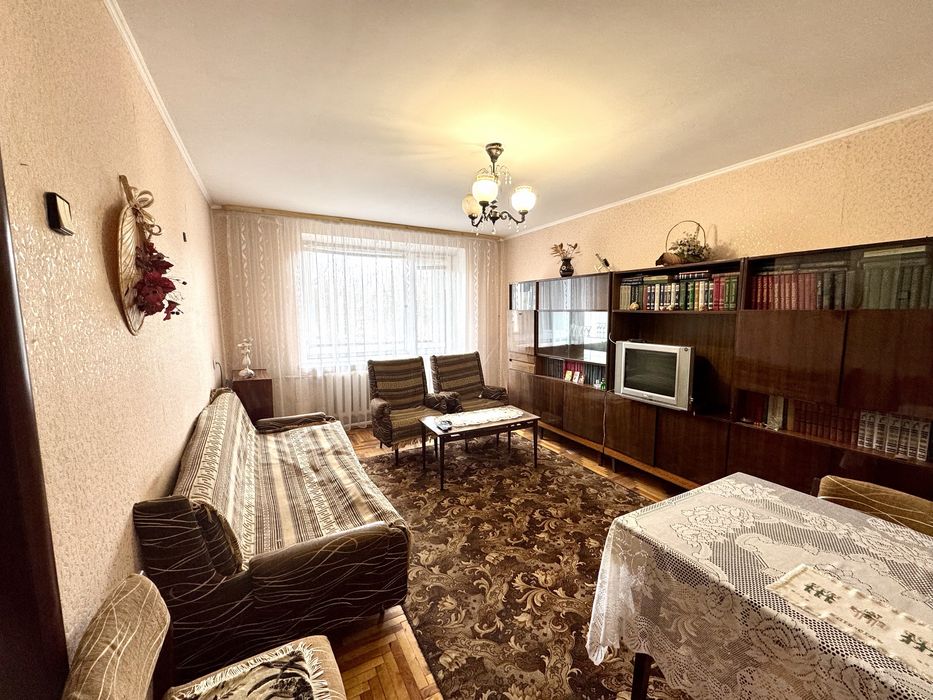 Продається квартира