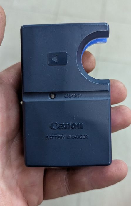 Зарядний пристрій для CANON Battery Charger CB-2LS , DC 4.2В 0.5А