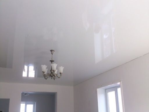 Натяжні стелі / натяжные потолки