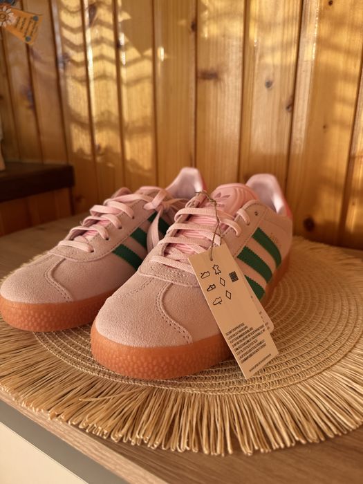Продам кеди Adidas