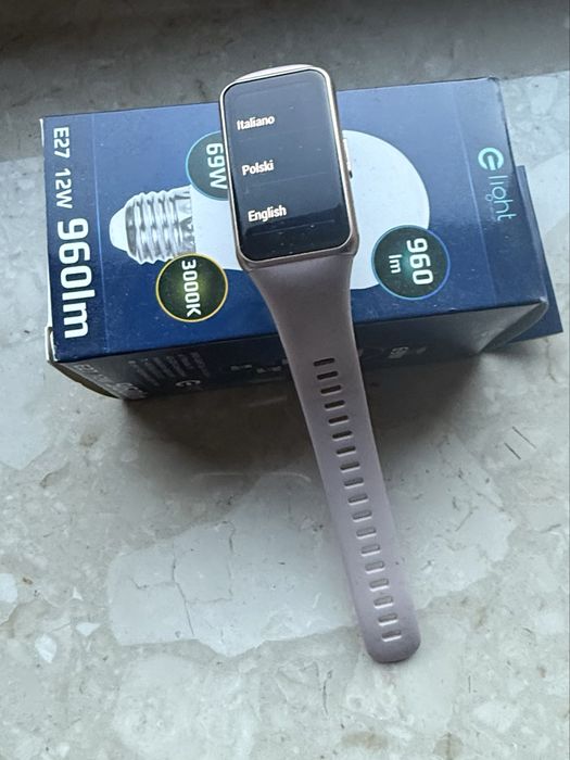 sprzedam smartchwatch huawei band 6 okazja cenowa