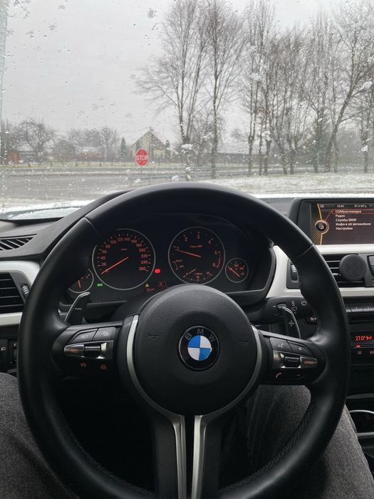 бмв f30 318d 2013