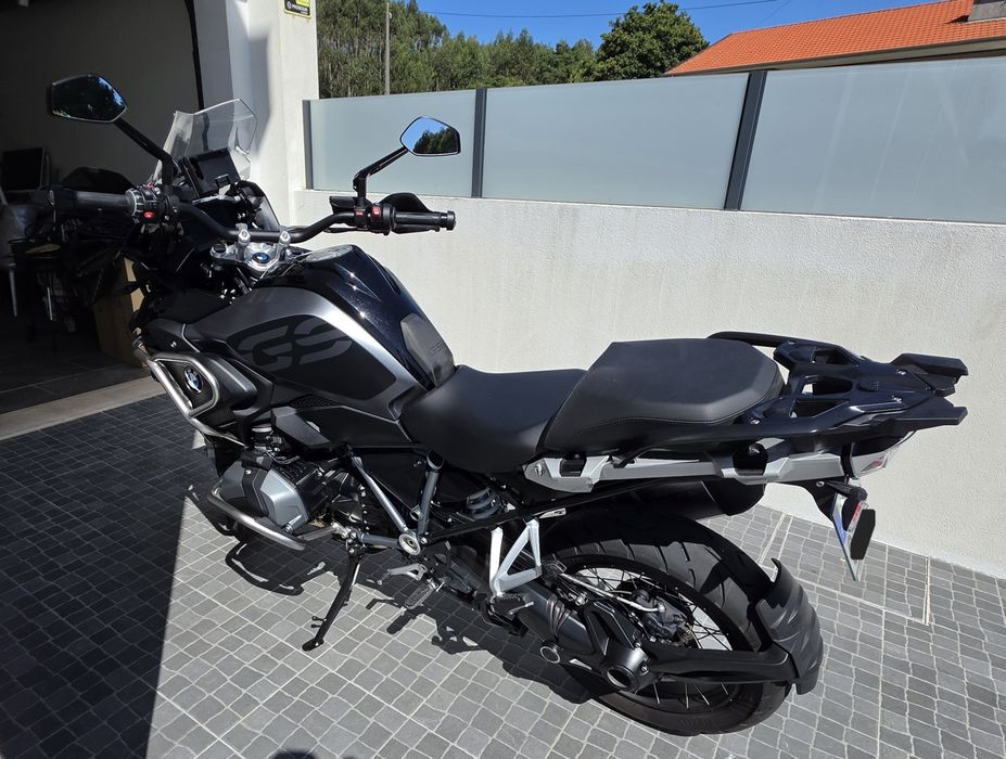 BMW GS R1250 Triple Black