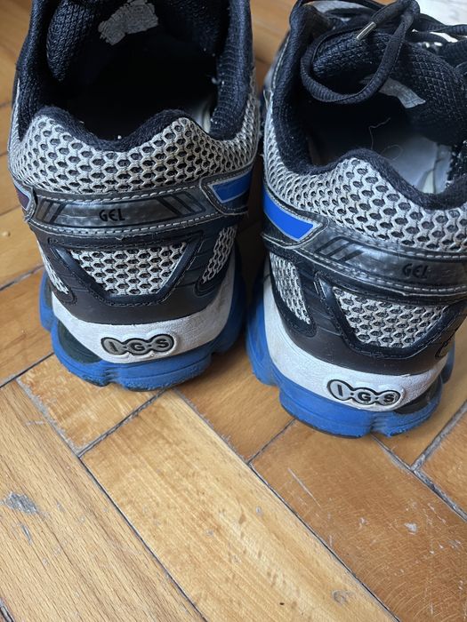 Кроссовки Asics 45р