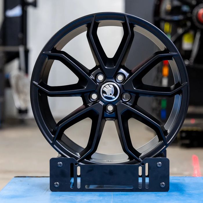 NOWE ORYGINALNE Felgi 17" Skoda Fabia Kamiq Rapid Scala