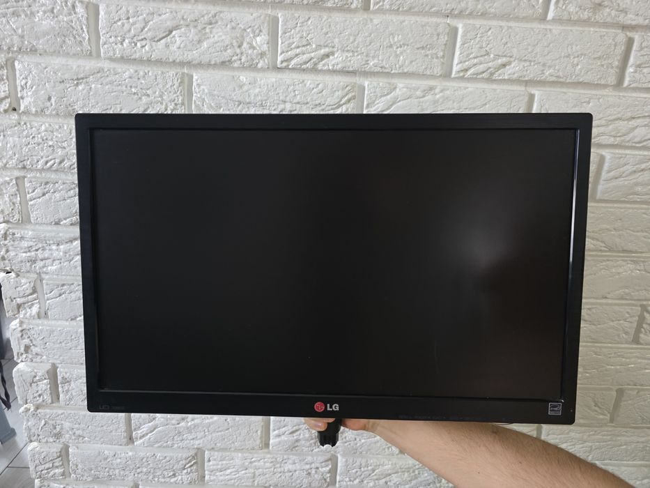 Продам монітор lg
