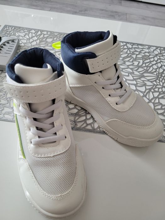 Buty dla chłopca