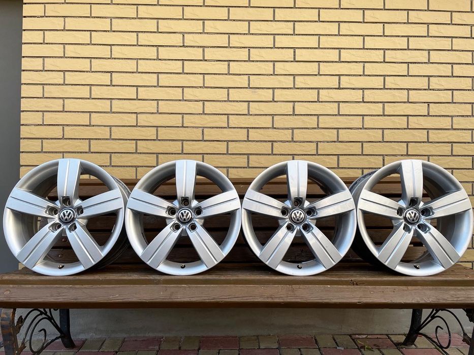 Диски R17 5.112 ET47 Фольцваген Пасат Гольф Ауді А4 А6 Шкода і тд.