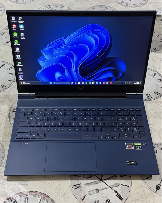 Portatil HP gaming Victus 16-E0038NP impecavel