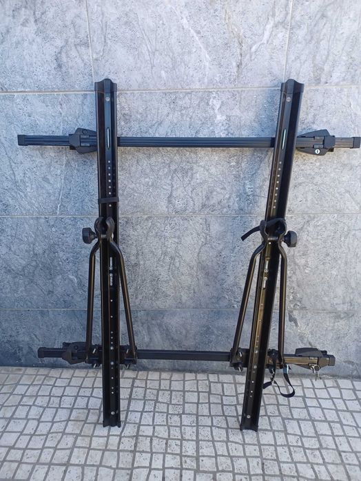 Barras de tejadilho com 2 suportes de bicicletas