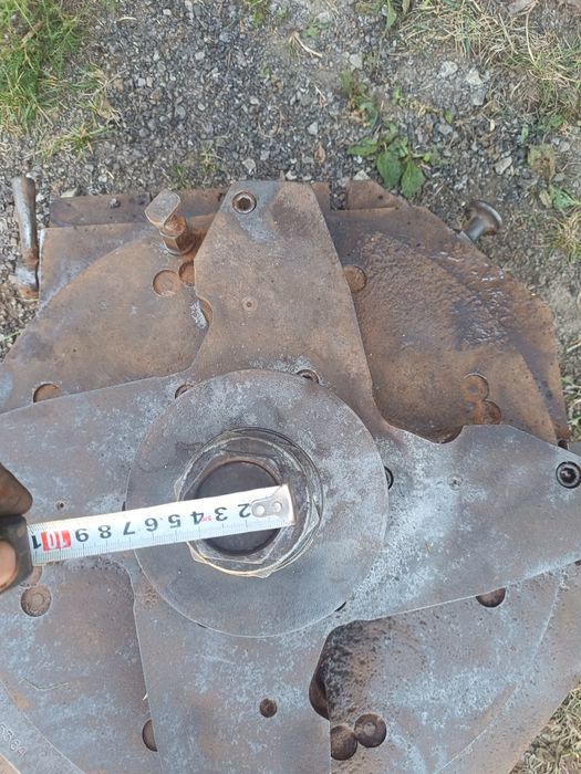 Колона стола оптико- шліфувального станка