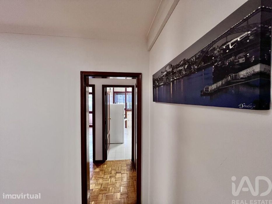Apartamento T3 em Cedofeita, Santo Ildefonso, Sé, Miragaia, São Nicola