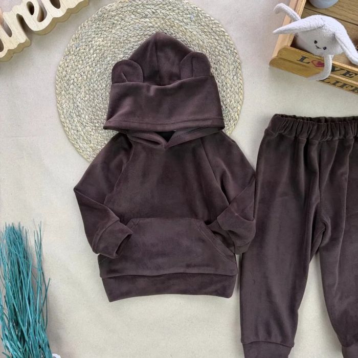 Костюм велюровий