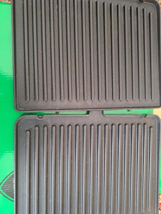 Електричний гриль RZTK G 2200H