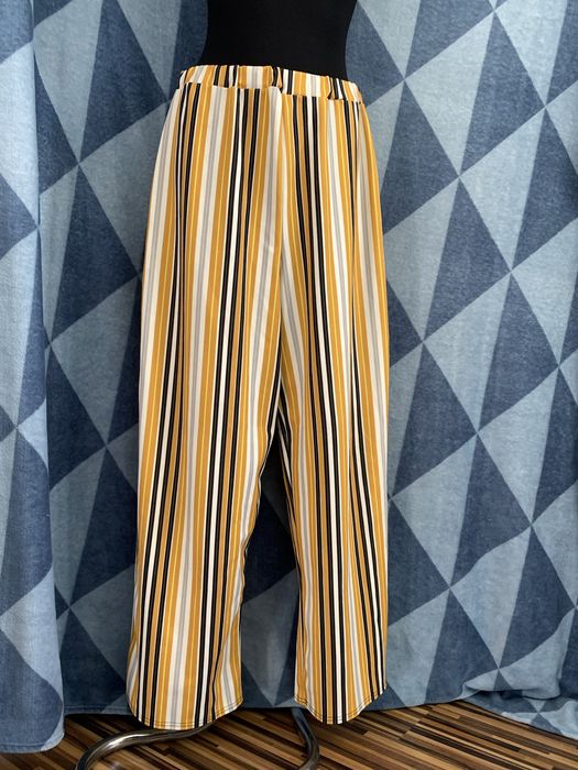 Spodnie Boho szeroka nogawka paski dla puszystej oversize Boohoo XL 50