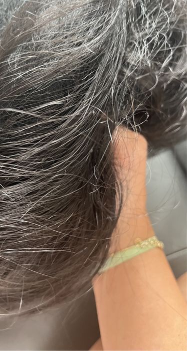 Włosy syntetyczne czarne