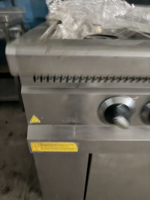 Газова плита HoReCa