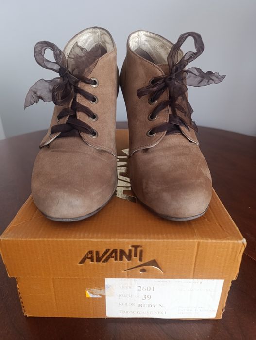 Skórzane buty/ botki Avanti, roz. 39