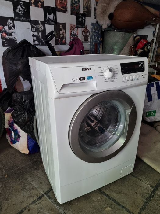 Пральна машинка Zanussi Стиральная машинка Zanussi