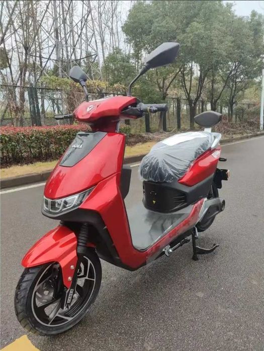 Електроскутер Yadea T9