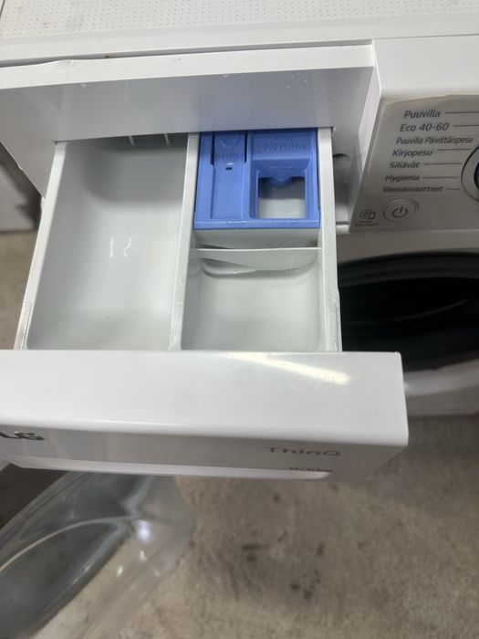 Пралка прально сушильна машина LG 2в1 8/6кг Model P4A0TH1WE