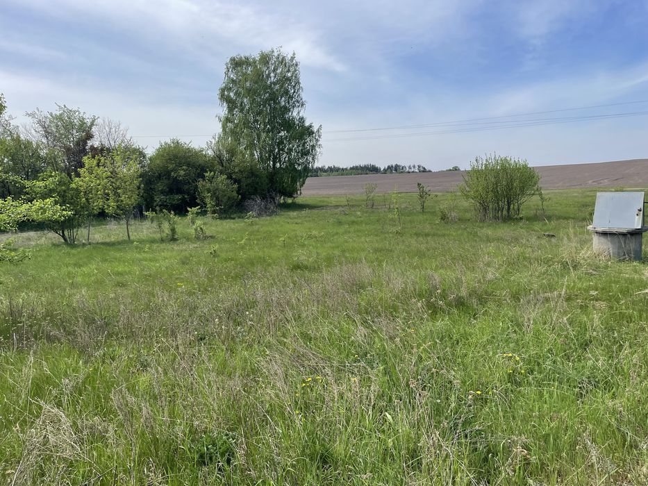 Продаж ділянки з фундаментом