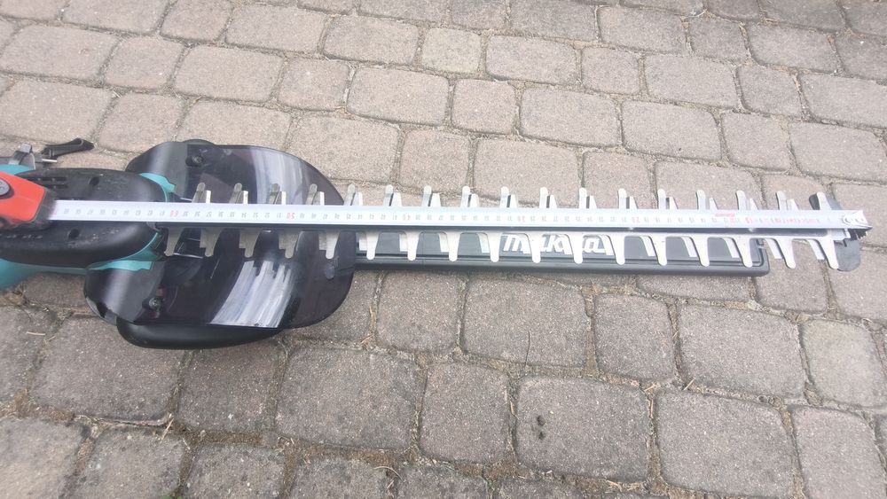 Nożyce do żywopłotu Makita UH5570