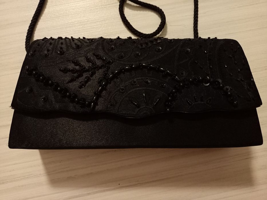 Elegancka torebka wieczorowa