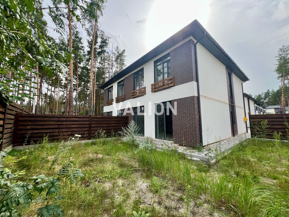 Продаж дуплексу в котеджному містечку біля парку