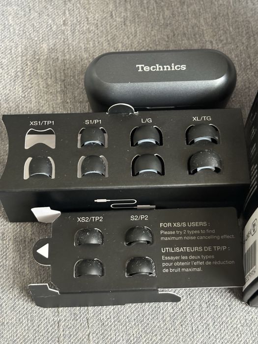 Sluchawki Technics EAH-AZ60