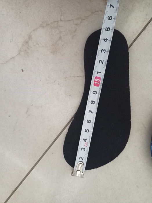 Buty do wody nowe r. 24
