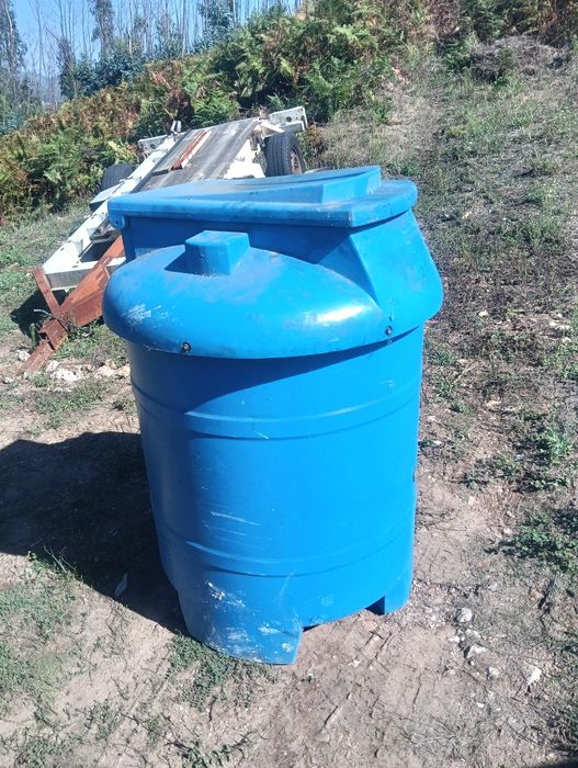 Depósito óleos usados