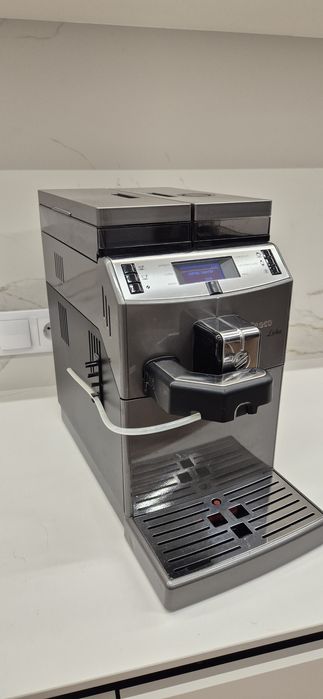 Кавомашина Saeco Lirica