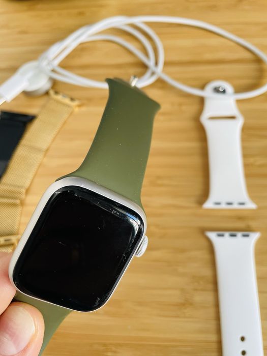 Sprzedam Apple Watch 8 S8 A2770 41 mm