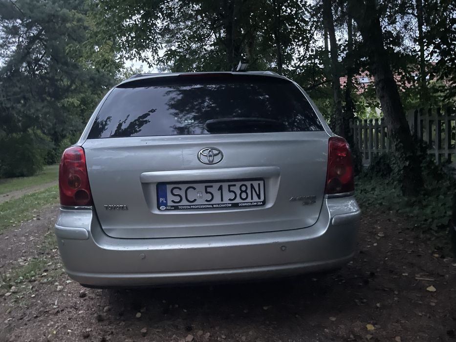 Toyota Avensis T25 2.0VVti + LPG SalonPL
