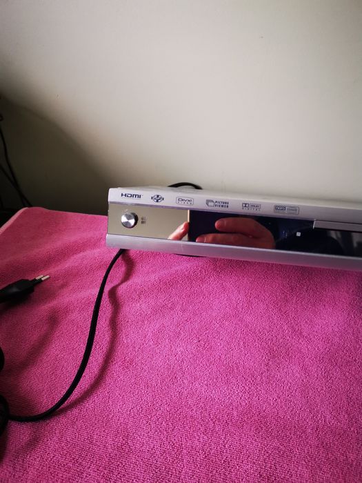 Odtwarzacz dividi grundig