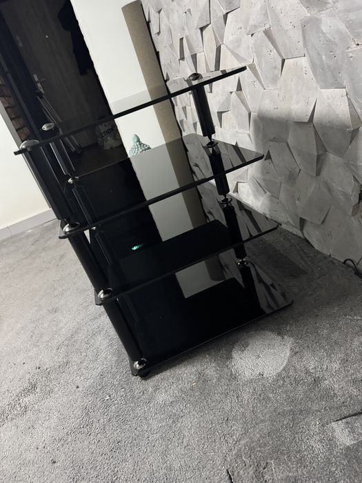 Norstone   stolik audio