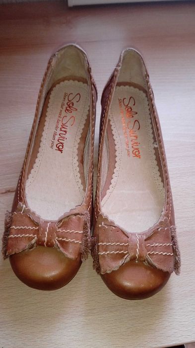 Чорні балетки Crocs р.7.5 37-25см Бежеві туфлі next р. 38 - 24.5 см