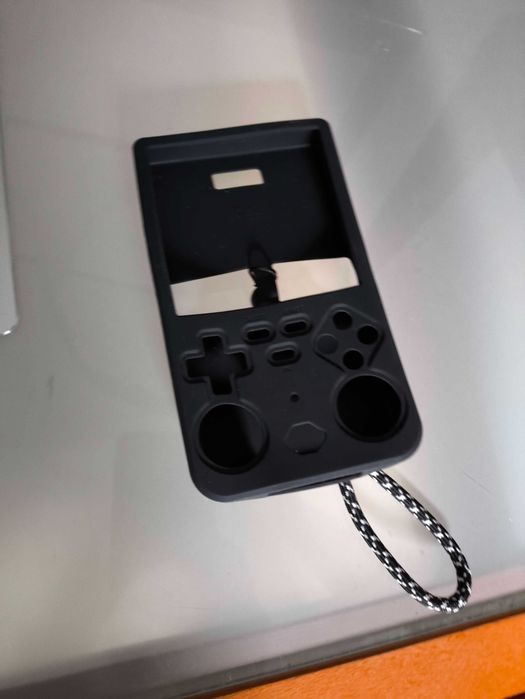 Consola portátil R36 ULTRA + de 10000 Jogos + Acessórios