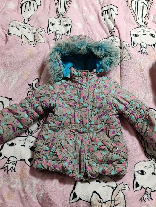 Безкоштовно  курточки для дівчинки