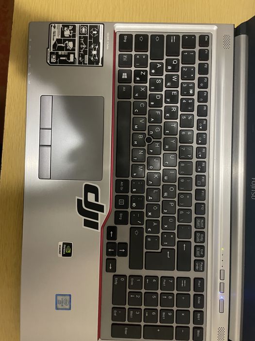 Ігровий Fujitsu CELSIUS H760_4G LTE_i5-6440HQ_16Gb_256ssd_Nvidia_IPS