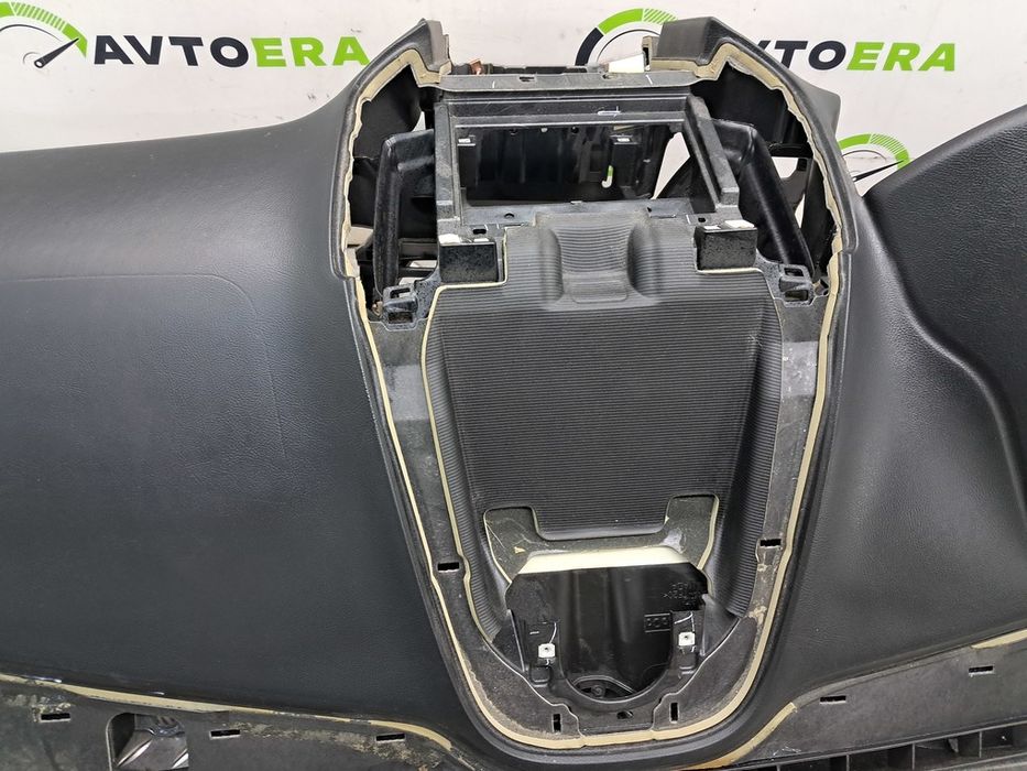 Торпедо с подушкой безопасноти FORD EDGE MK2 15-24 GT4Z5804320EB