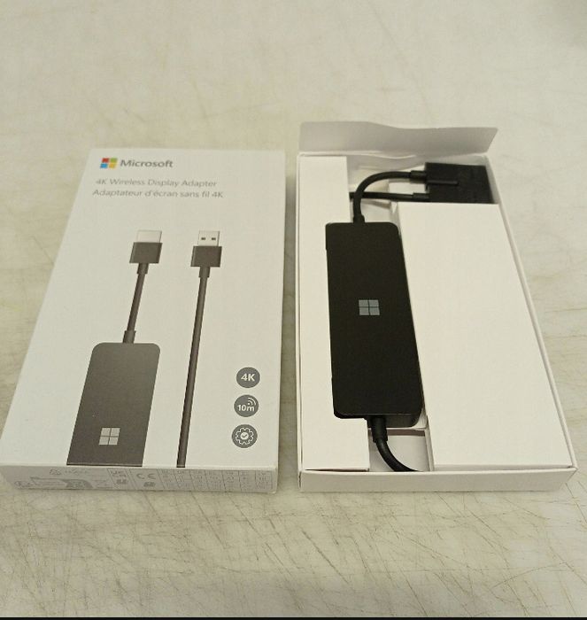 Microsoft 4k wireless display adapter