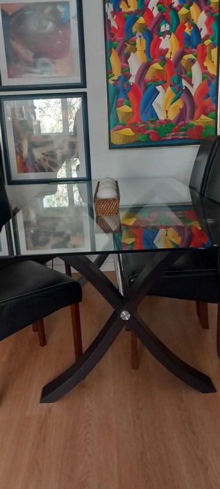 Conjunto Mesa e 4 Cadeiras