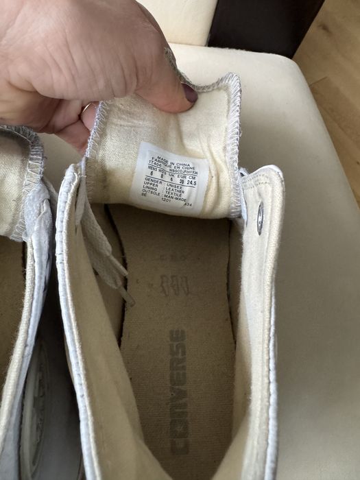 Białe skórzane trampki converse 39