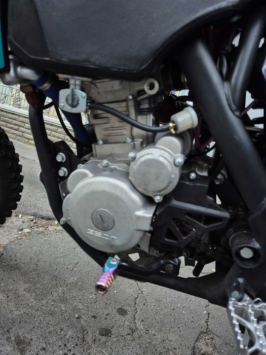Мотоцикл GEON DAKAR GNS 300 (4V)