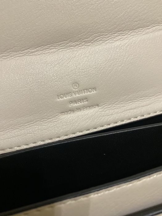 Сумка Louis Vuitton